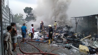 Ledakan Mercon Sambar Gudang Rongsokan Hingga Ludes Dilalap Api