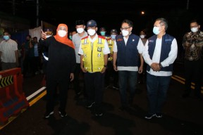 Tinjau Jembatan Ngaglik Gubernur Bersyukur Perbaikan Lebih Cepat Tuntas dan Permudah Angkutan Logistik Lebaran