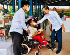 Tiga Juta Warga Jatim Dapat BLT Migor dari Kemensos