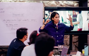 Angga Dwimas Sasongko Kupas Tuntas Filmmaking dengan Smartphone di Galaxy Masterclass