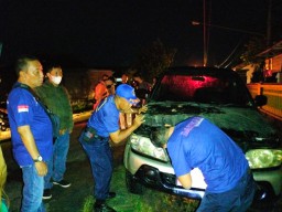 Mobil Dinas Perijinan Tulungagung Tiba Tiba Terbakar, 2 Armada Damkar Diterjunkan