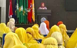 Dihadapan PD Aisyiyah Gresik, Nur Saidah Sebut Perempuan Merupakan Agen Pembangunan 