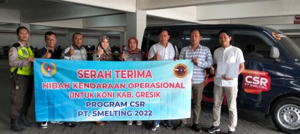 Smelting Hibahkan Mobil Operasional Untuk KONI Gresik