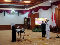 Fattah Yasin Resmi Dilantik Jadi Wabup Pamekasan