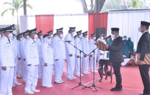 Tak Etis, DPRD Gresik Sesalkan Penarikan Atribut Pelantikan Kades