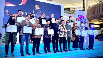 Beri Kontribusi Besar Bagi UMKM, Petrokimia Gresik Raih Penghargaan ICSB Presidential Award