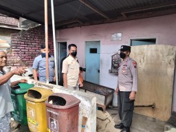 Sempat Muntah, Pedagang Nasi Pecel Tewas Mendadak di Pasar