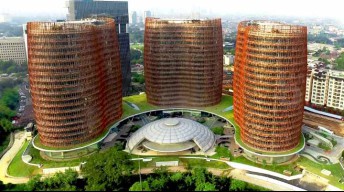 Perkantoran Intiland Raih World Gold Winner di Ajang FIABCI