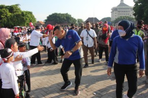 Gelar Tarian Krido Warok, Aksi Belasan Ribu Anak di Ponorogo Pecahkan Rekor Muri