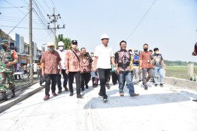 Tahun 2022, Bupati Sidoarjo Target Selesaikan Betonisasi Jalan Sepanjang 176 KM