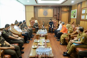 Pemprov Jatim Gandeng Kejati Berikan Pendampingan Dana BTT Penanganan PMK