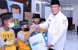 Pemkab Lamongan Fasilitasi LAZ Nurul Hayat Gelar Khitan Ceria