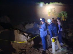 Cari Rumput, Warga Magetan Tewas Tertimbun Longsor