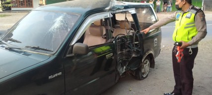 Panther Alami Pecah Ban, Satu Tewas