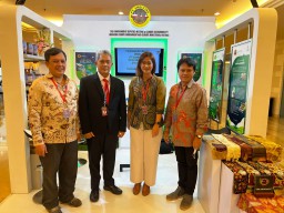 PT Smelting Pamerkan CSR ke Delegasi Environment Deputies Meeting and Climate Sustainability