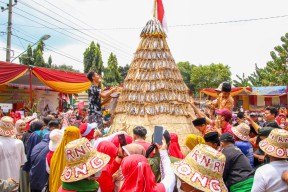 Festival Pindang Megilan Jadi Ajang Gaungkan Potensi Pantura Lamongan