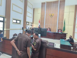 Tolak Eksepsi Terdakwa Tambang Ilegal di Bulusari, Hakim Putuskan Lanjut Pembuktian