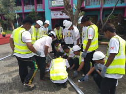 Rumah Vokasi Gresik Gelar Pelatihan Teknis Baja Ringan di SMK Assa'adah