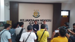Kejaksaan Gresik Akan Limpahkan Kasus Kades Roomo ke Pengadilan Tipikor Minggu Depan