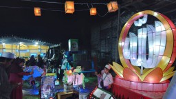 Unik, Dusun di Gresik Ini Memperingati Maulid Nabi dengan Karnaval Damar Kurung, Sudah Berjalan 24 Tahun