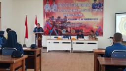 Dinas Pemadam Kebakaran Gresik Tingkatkan Kemampuan Petugas