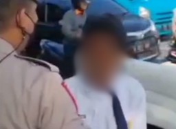 Viral, Pelajar SMP Dengan Nada Tinggi Memaki Polisi