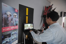 Cari Aman Saat Berkendara di Jalan, Kenali Potensi Bahayanya