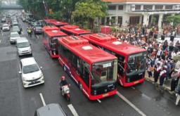 Bus Listrik Siap Mengaspal di Surabaya, Berikut Rute dan Tarifnya