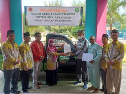 SMK Assa'adah Dapat Tambahan Mobil Praktik Untuk Latihan Mengemudi Siswa