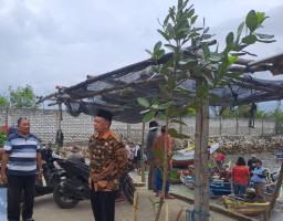 Alhamdulillah, Nelayan Gresik di Empat Kecamatan Dapat Bantuan Mesin Perahu Berbahan Bakar Gas