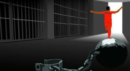 Dua Tahanan Polsek Tanggul Kabur, Sempat Sapa Warga