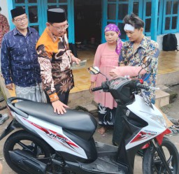 Motor Dibegal, Korban Asal Rembang Ini Dapat 'Ganti' Motor dari Ketua DPRD