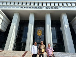 Putusan Jomplang Tambang Ilegal di Bulusari Diadukan ke KY dan MA