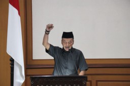 Pendapatan Tak Capai Target, Kinerja Dinas Penghasil Pemkab Gresik Jadi Sorotan Dewan