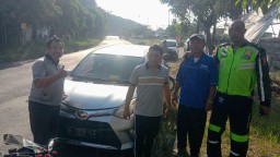 Belum Seteguk Minum Kopi, Mobil Pria di Gresik Ini Dibawa Kabur Orang