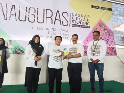 Cegah Stunting Sejak Dini, 25 Warga Manyar Gresik Dilatih Dampingi Warga