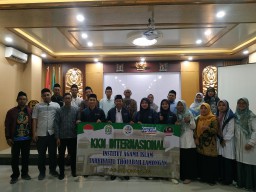 IAI Tabah Lamongan Lepas Mahasiswa KKN International ke Malaysia