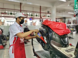 Semangat Rayakan Kemerdekaan Bersama AHASS, Jadikan Motor Prima Di Hari Merdeka