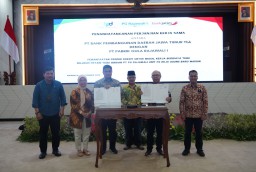 Dukung Petani Tebu Madiun, Bank Jatim Kembali Lakukan Penandatanganan Perjanjian Kerja Sama dengan PT PG Rajawali I