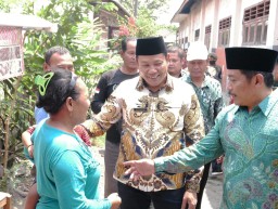 Wabup H Subandi Sidak RTLH Warga Desa Cangkring Krembung 