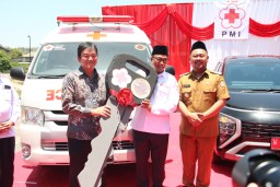 PT Smelting Donasikan Ambulans Kepada Palang Merah Indonesia Kabupaten Gresik