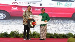 RSUD Dr. Soetomo Surabaya Dapat Bantuan Ambulans Jenazah dari Bank Jatim