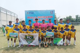 Poas Muda FC yang Disponsori Smelting, Jadi Runner-up Piala Soeratin U-15 Kabupaten Gresik 2023