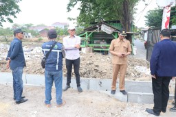 Komisi III DPRD Gresik Sidak Pelebaran Jalan Duduksampeyan - Metatu, Pastikan Kualitas Bagus