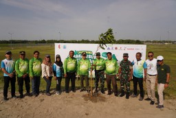 PJ Bupati Bojonegoro Launching Gerakan Suka Menanam Untuk Melestarikan Lingkungan