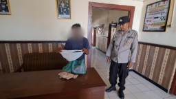 Kuli Bangunan di Desa Jatigedong Jombang Ini Curi Celana Dalam Perempuan Untuk Berfantasi