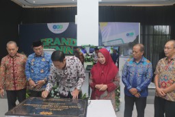 Percepat Pemberantasan Kebutaan, RS Mata KMU Lamongan Siap Beroperasi