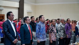 Hadiri Deklarasi AKPESLA, Bupati Yes : Mari Bersinergi Wujudkan Lamongan Sehat