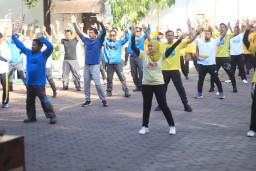Jaga Kesehatan Untuk Kinerja Optimal, Insan PLN UP3 Surabaya Utara Gelar Senam Pekerja Sehat, SDM Sehat Kinerja Unggul