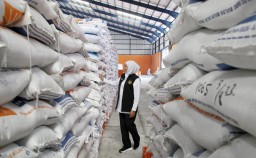 Harga Beras di Surabaya dan Lamongan Lebih Murah daripada di Gresik, Kok Bisa?